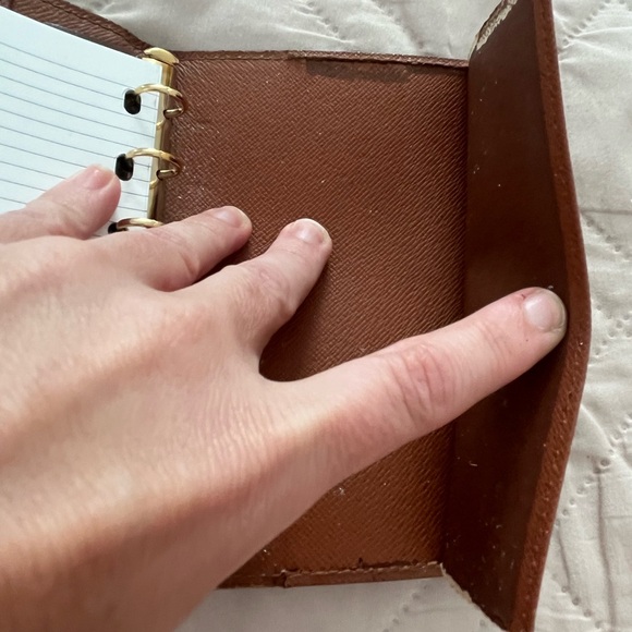 Louis Vuitton Epi Planner - Picture 7 of 10